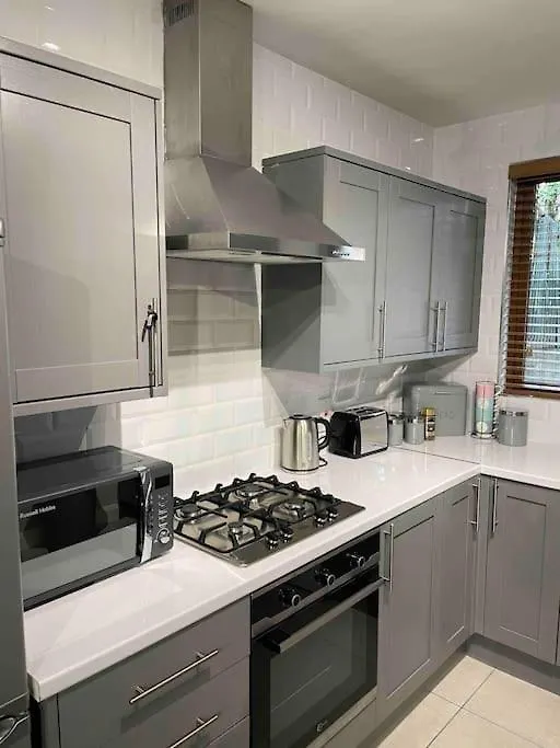 Close To Belfast City Centre.Modern Opened Planned 0*,